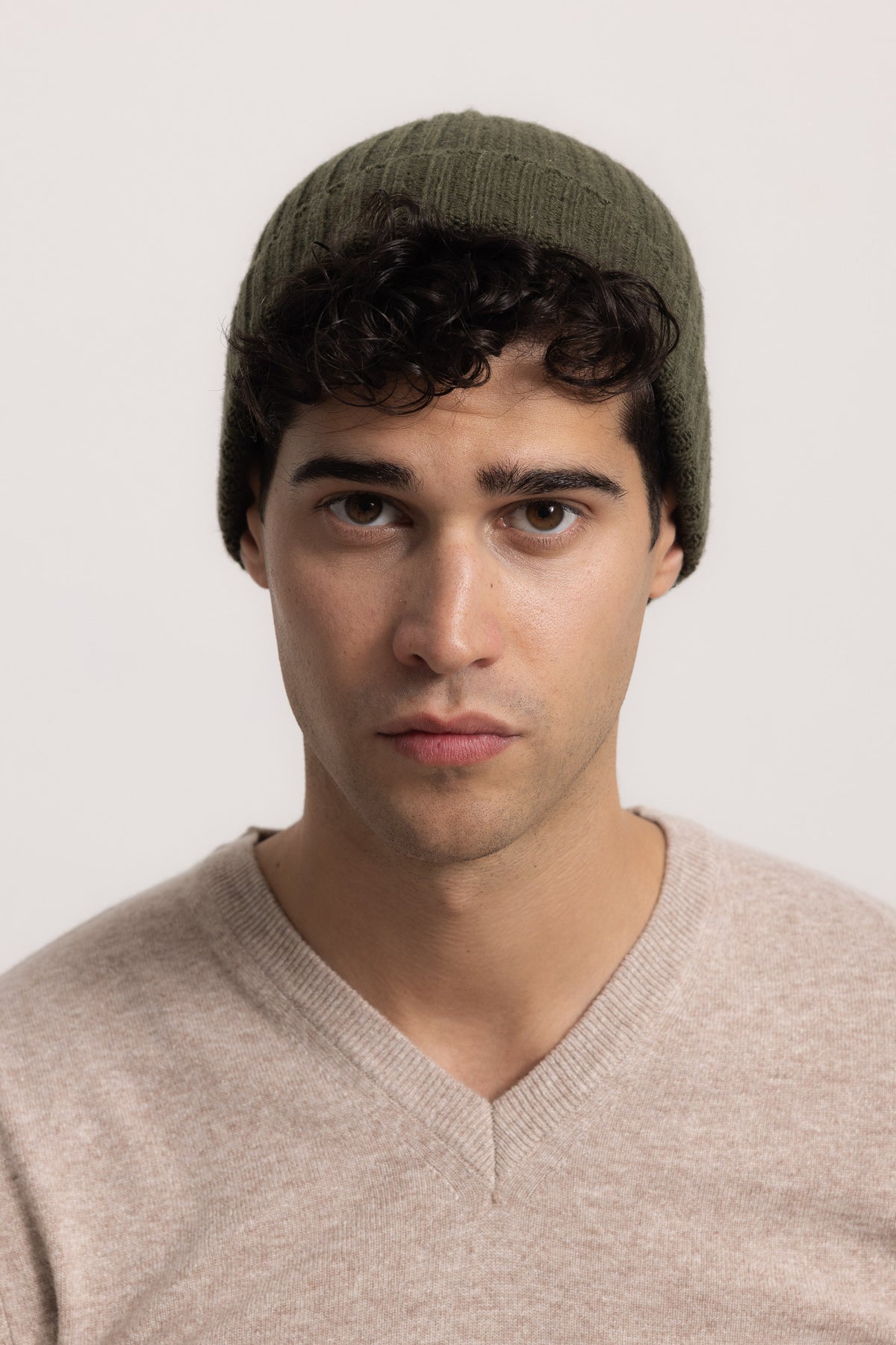 AMEDEO - Cappello a coste (Verde Oliva)
