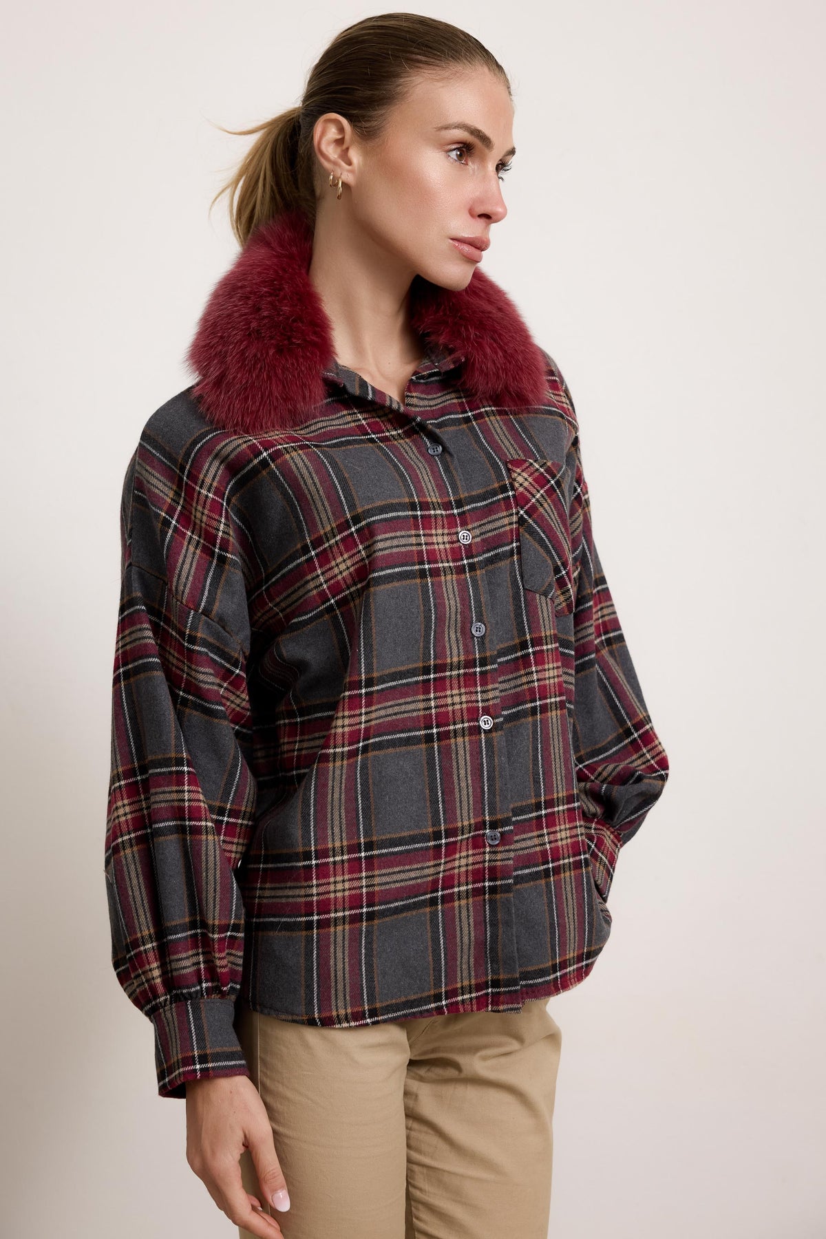 BELFAST - Camicia con colletto in pelliccia (Bordeaux)
