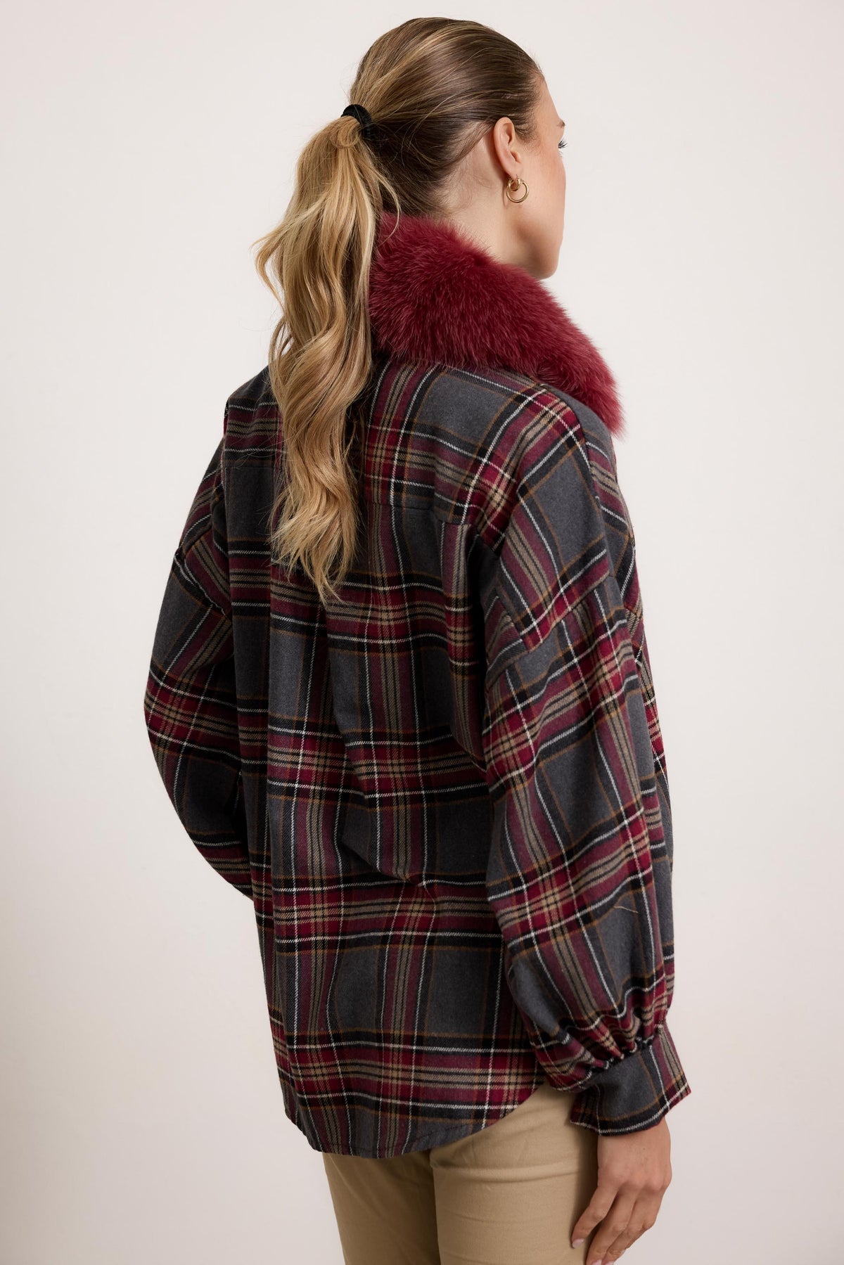 BELFAST - Camicia con colletto in pelliccia (Bordeaux)
