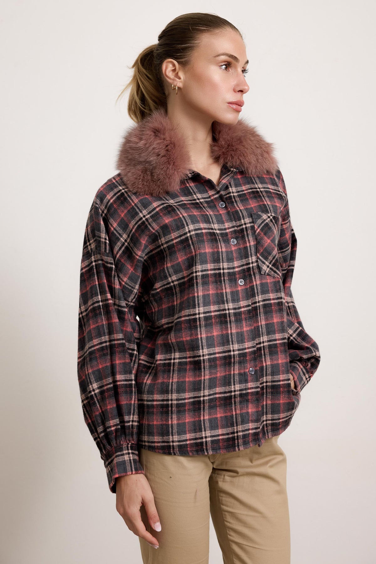 BELFAST - Camicia con colletto in pelliccia (Rosa Antico)