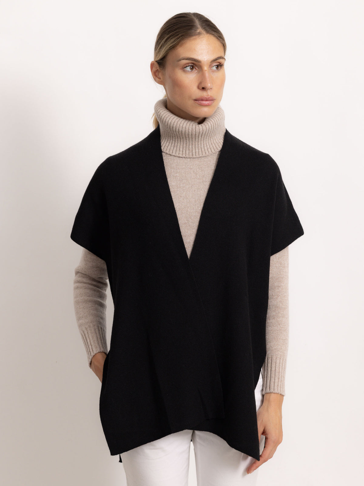 CATERINA - Poncho gilet (Nero)