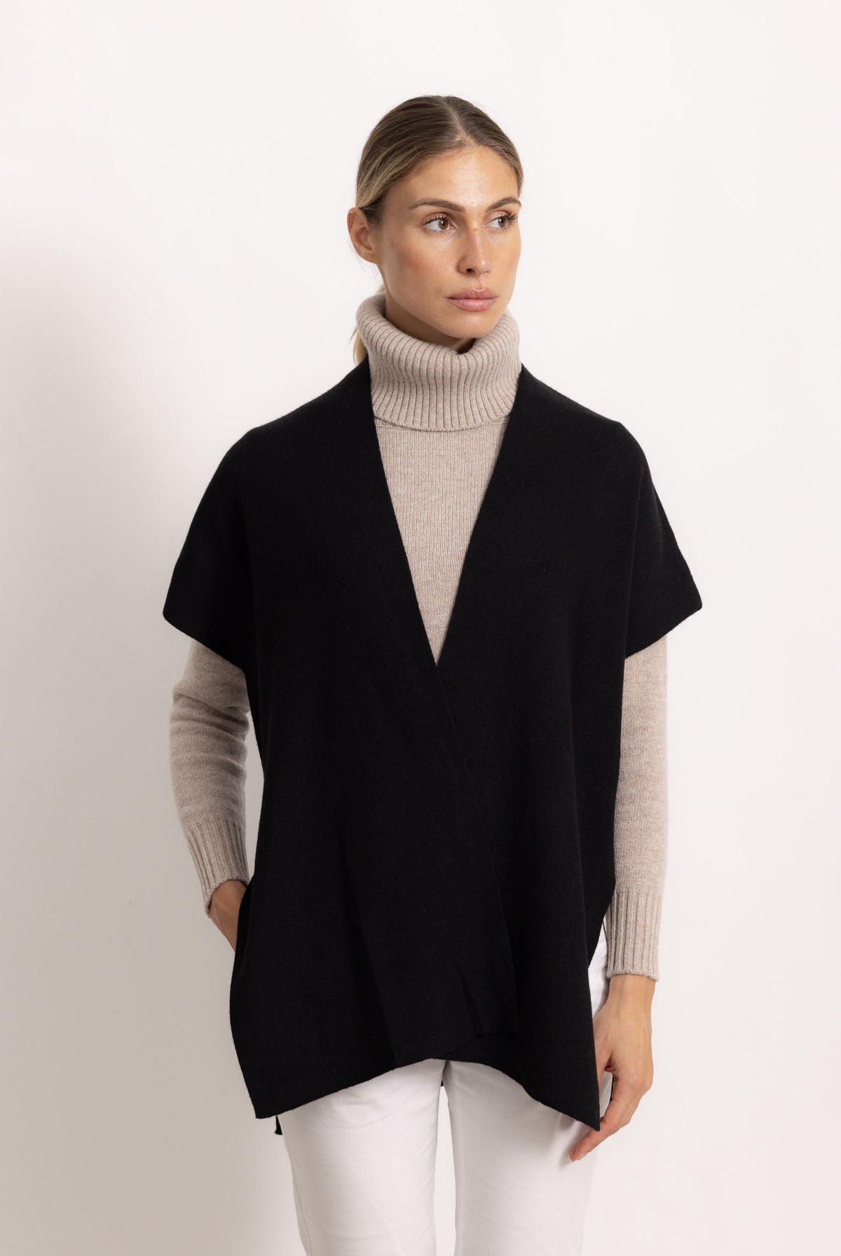 CATERINA - Poncho gilet (Nero)