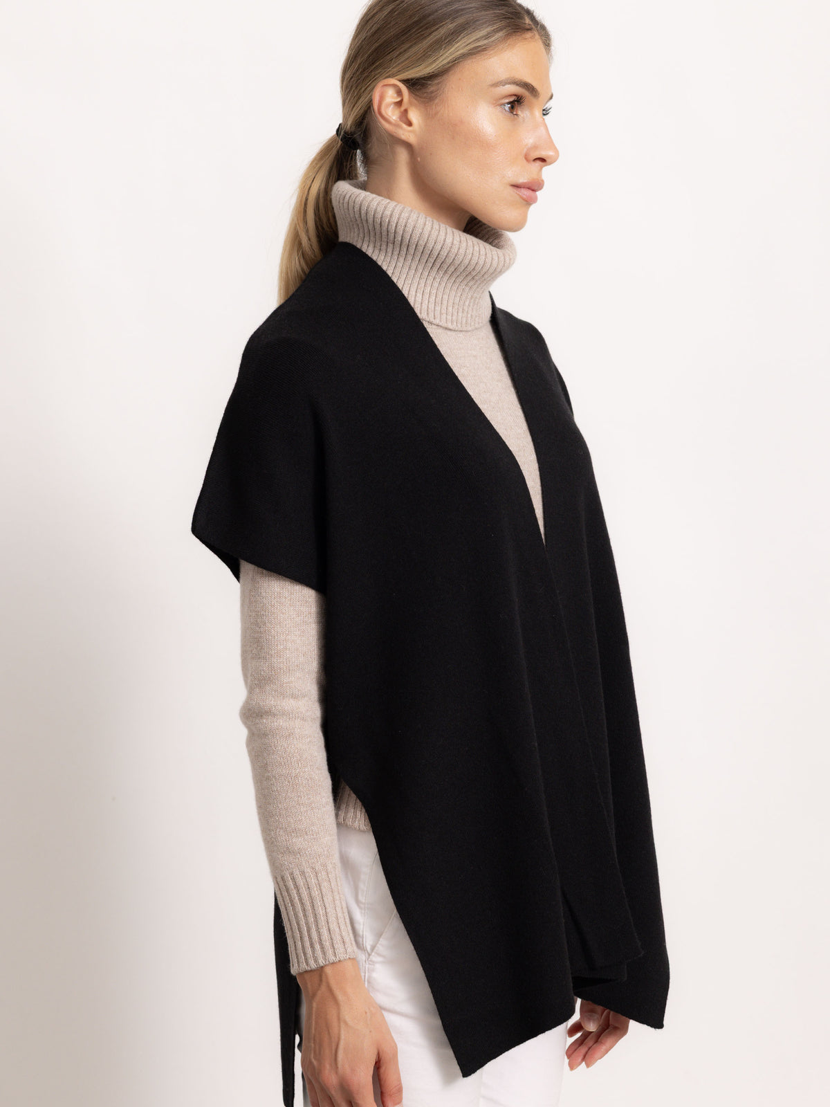 CATERINA - Poncho gilet (Nero)