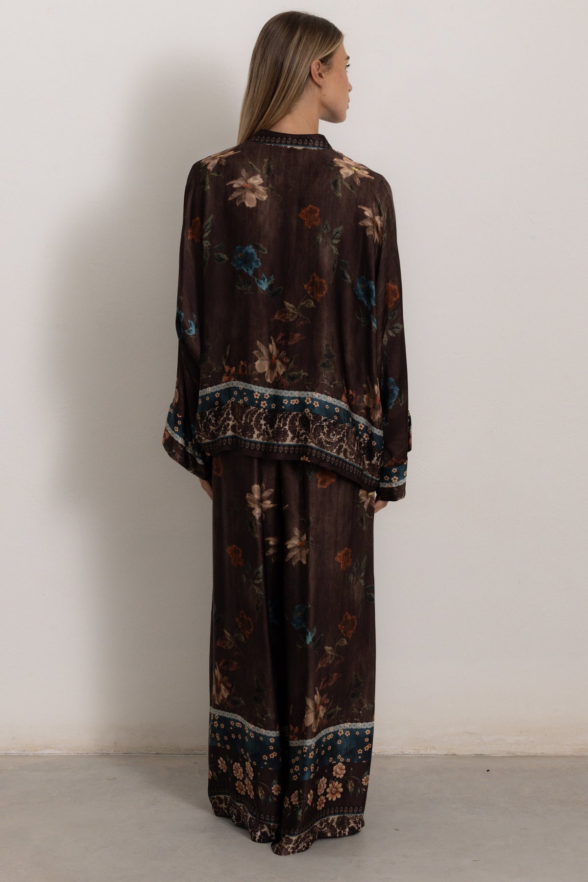 JAPAN - Completo lungo (Marrone)