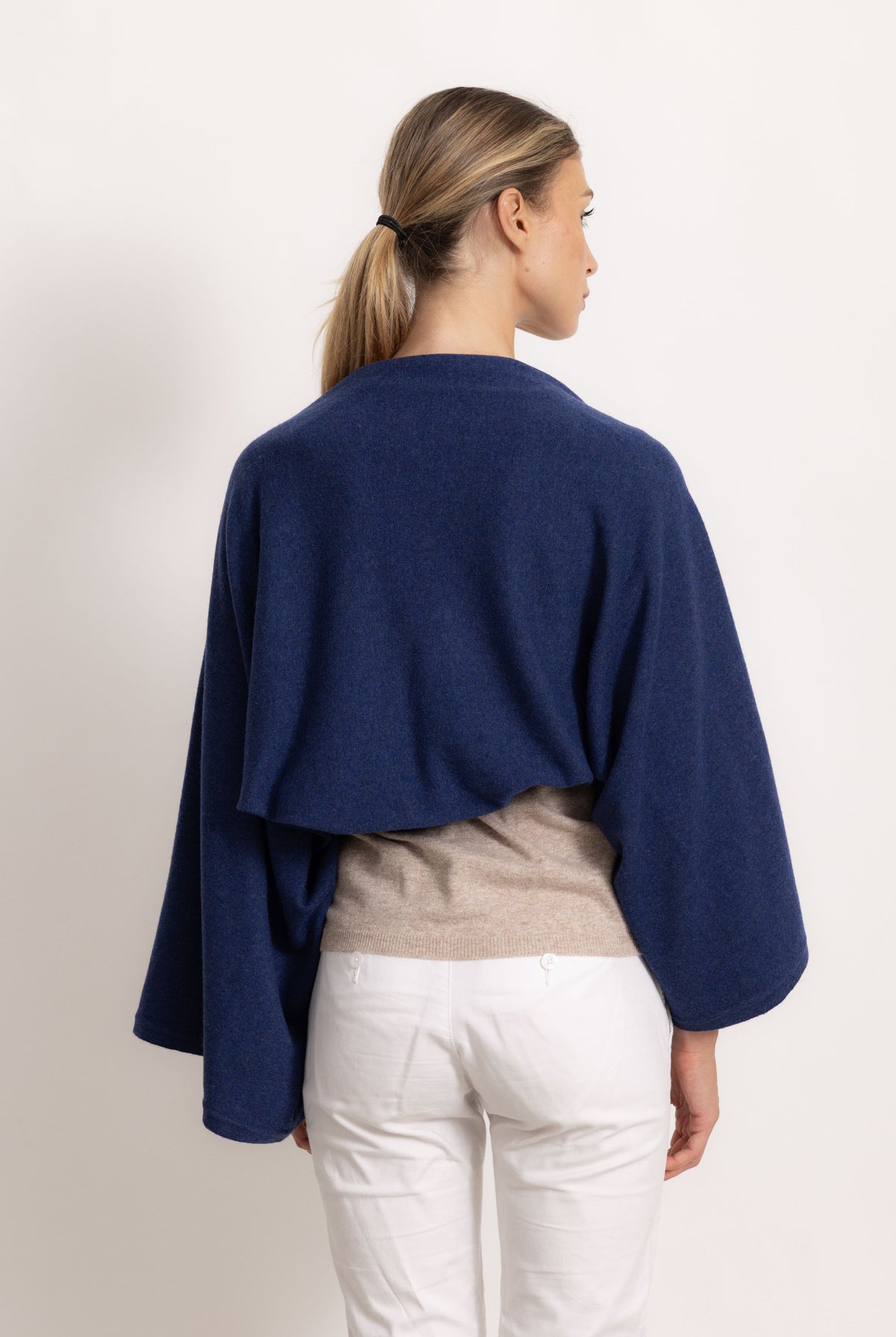 LAVINIA - Poncho con bottoni (Marine)