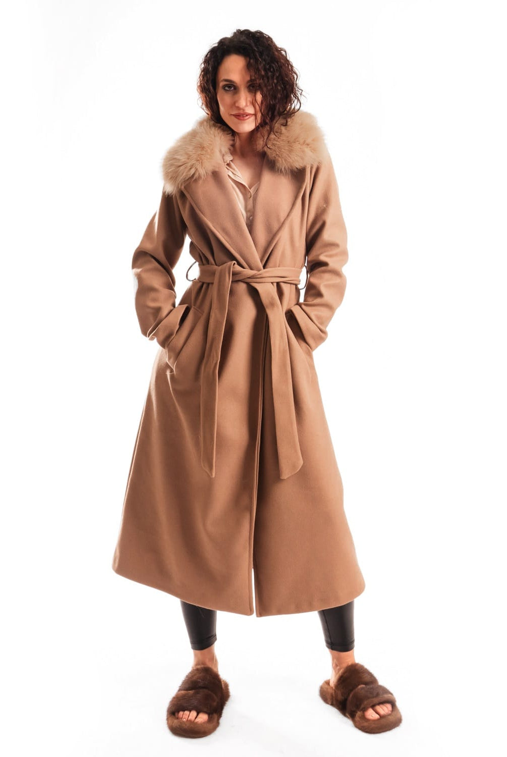 Cappotto con Cintura e Collo In Volpe Marrone - Elisabettapanerai
