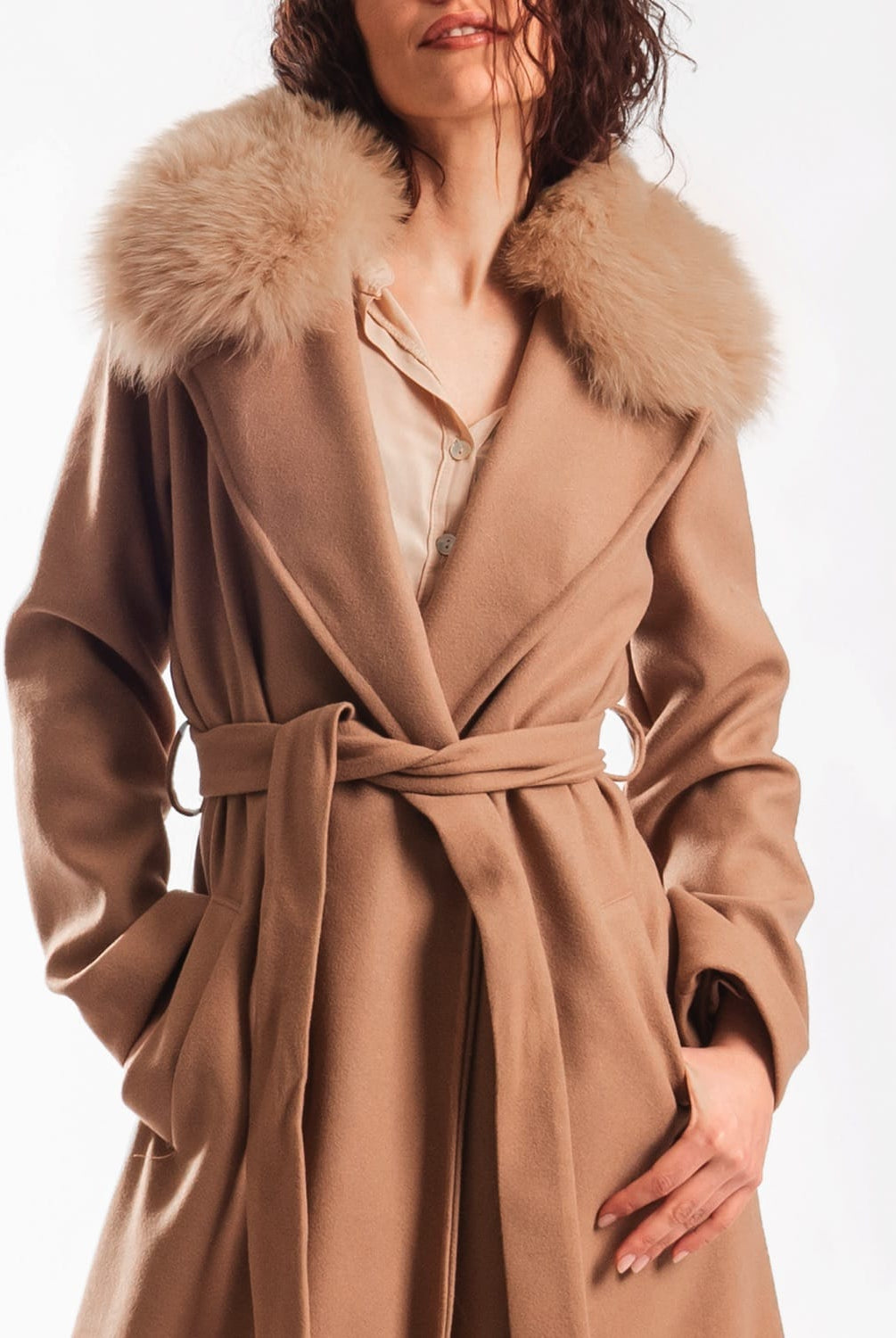 Cappotto con Cintura e Collo In Volpe Marrone - Elisabettapanerai