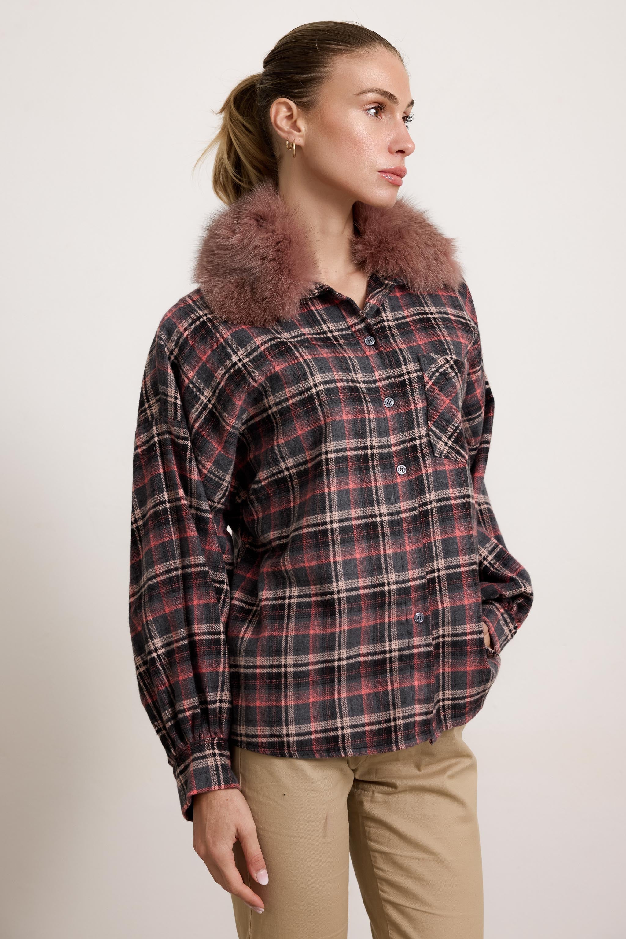 BELFAST - Camicia con colletto in pelliccia (Rosa Antico)