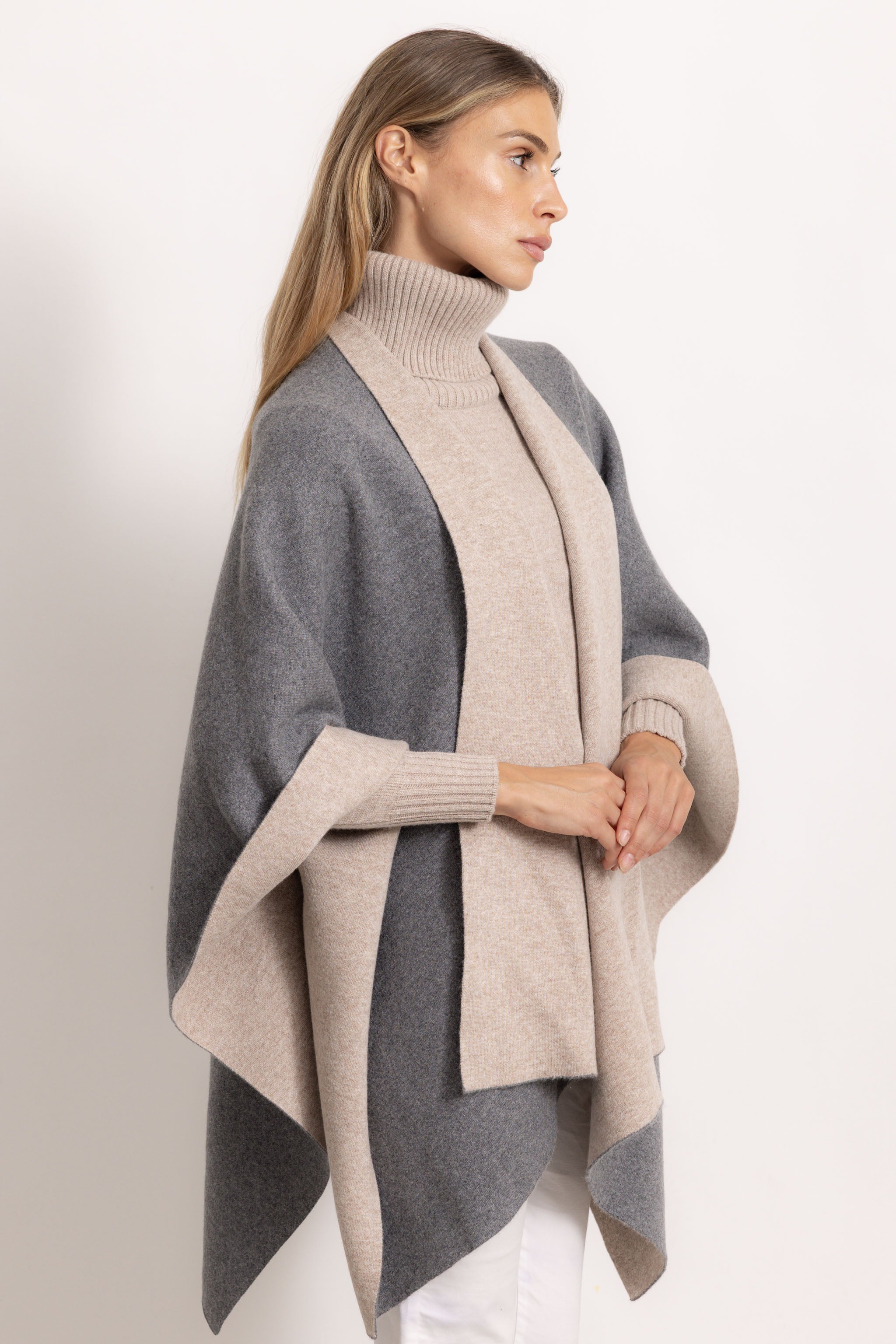 DIANA - Poncho double face (Grigio/Beige Medio)