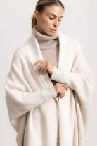 GINEVRA - Poncho con maniche (Beige Chiaro/Avorio)