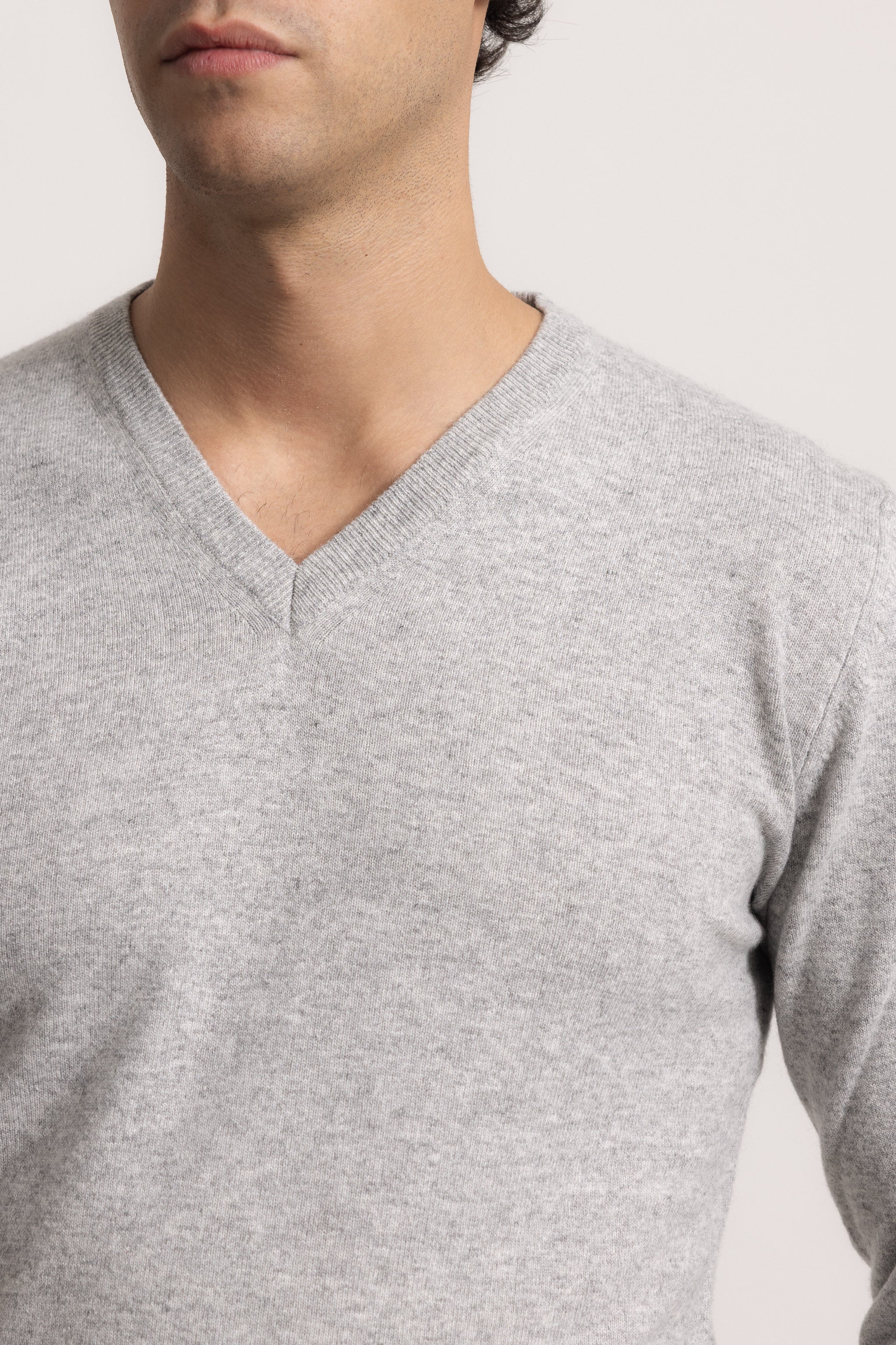 VITTORIO - Maglione scollo V (Grigio Chiaro)